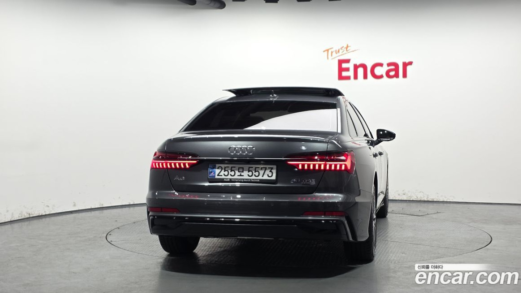 Audi A6 45 TFSI Quattro Premium, 2025