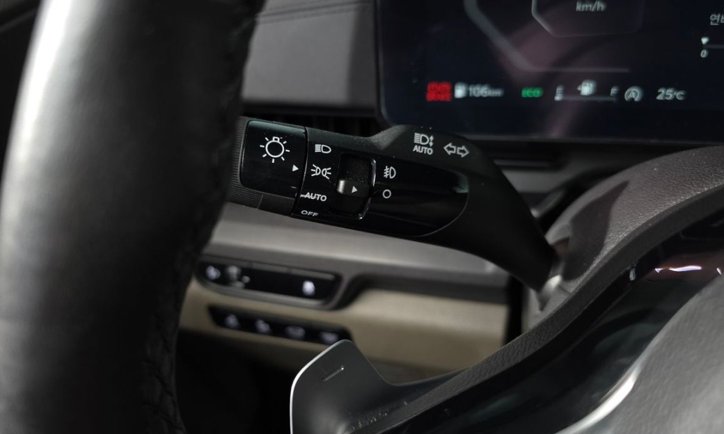 Kia Carnival 9-Seater Noblesse, 2024