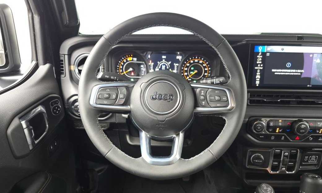 Jeep Wrangler 2.0 Sahara Power Top 4Door, 2025