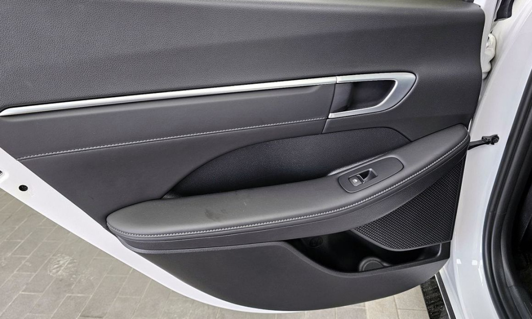 Hyundai Sonata 2.0, 2024