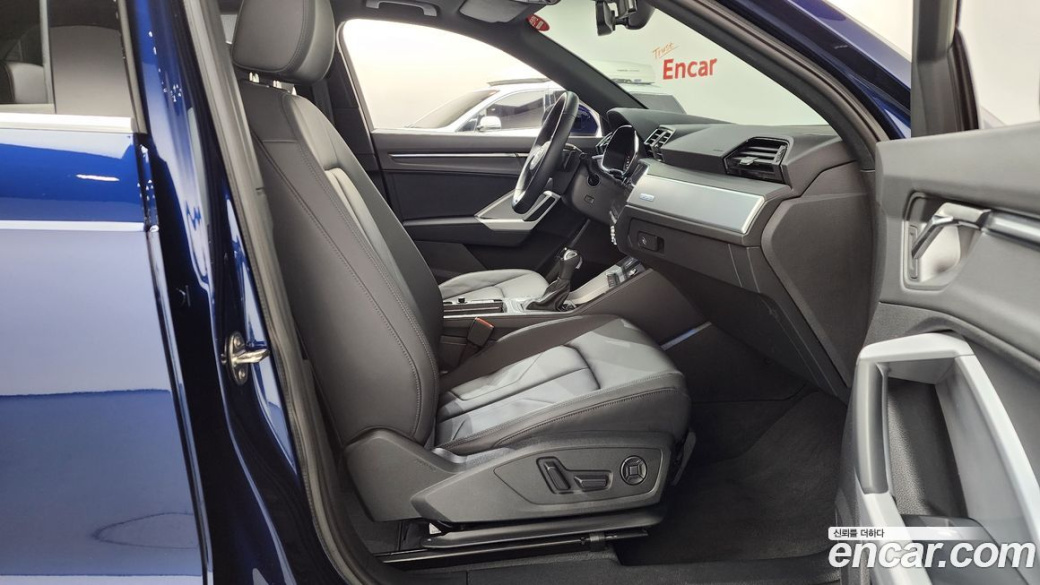 Audi Q3 40 TFSI Quattro Premium, 2024