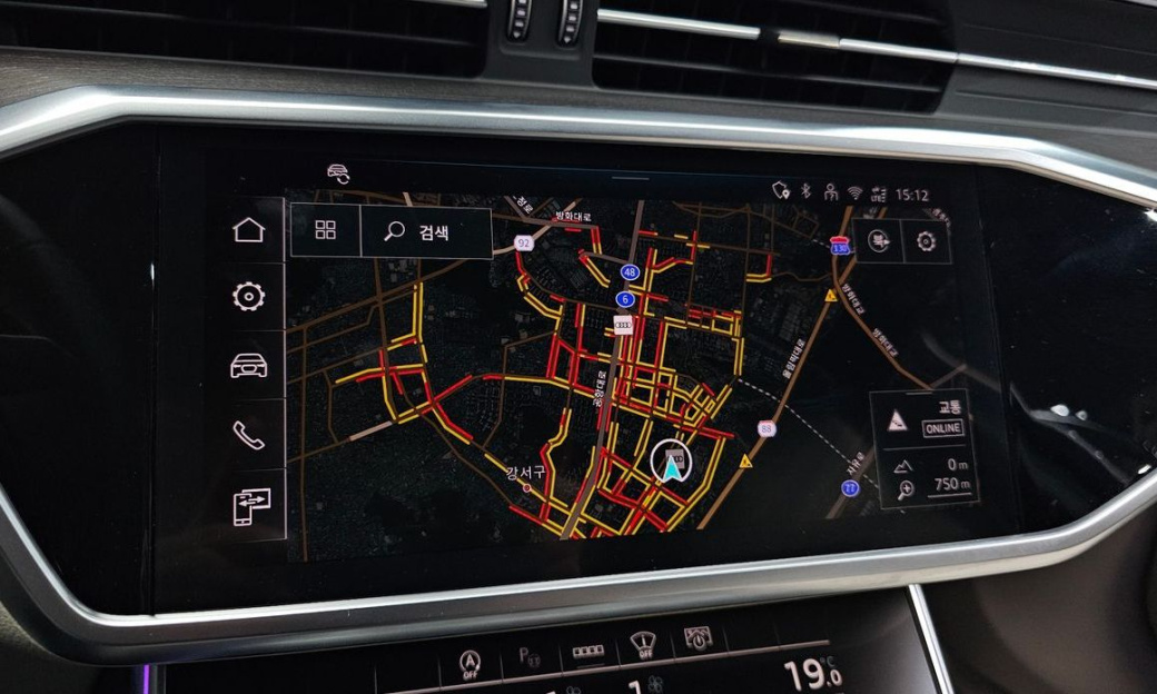 Audi A6 40 TDI Premium, 2025