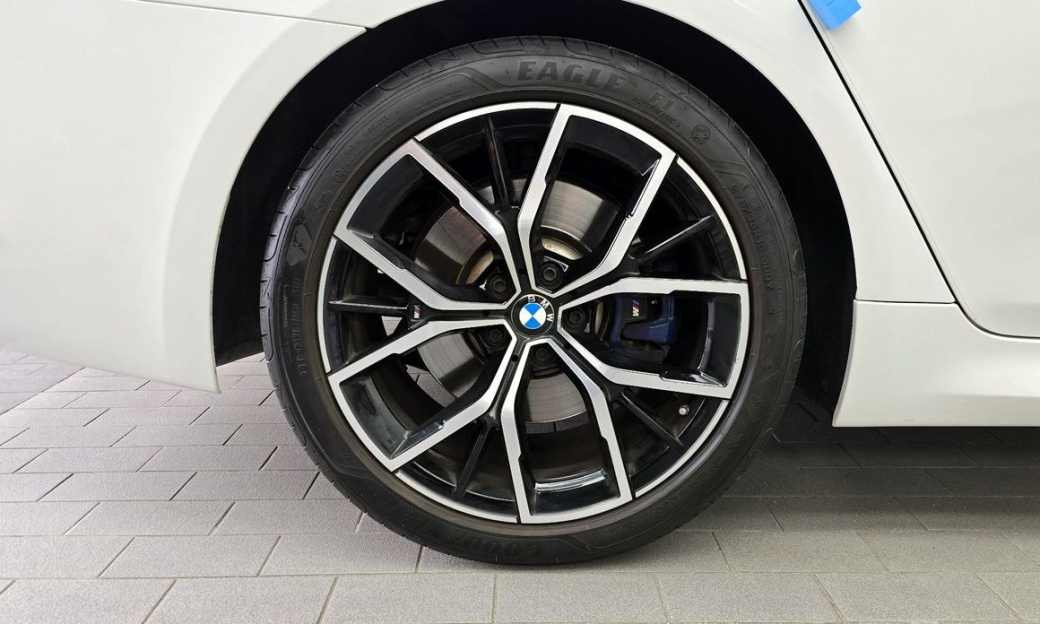 BMW 5-Series 530i xDrive M Sport Package, 2023
