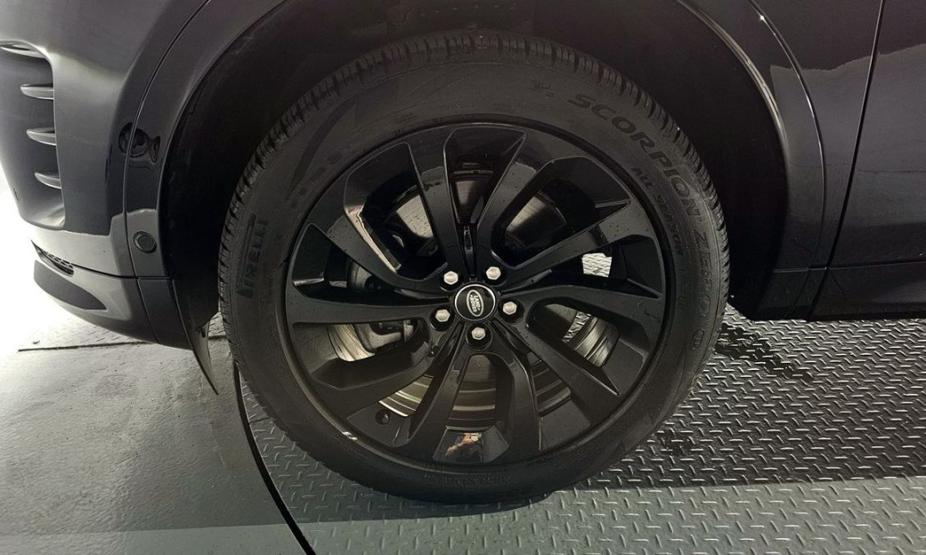 Land Rover Discovery Sport P250 Dynamic SE, 2025