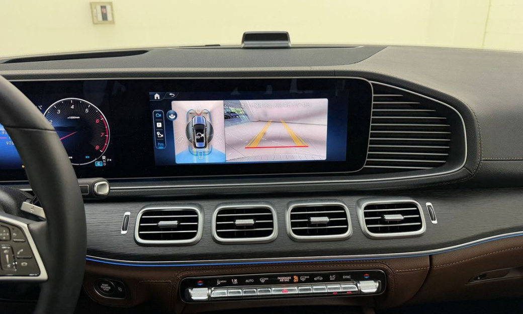 Mercedes-Benz GLE-Class GLE450 4MATIC, 2025