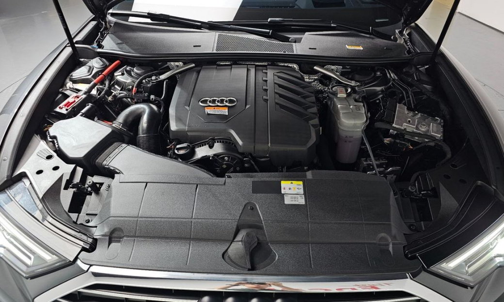 Audi A6 45 TFSI Premium, 2022