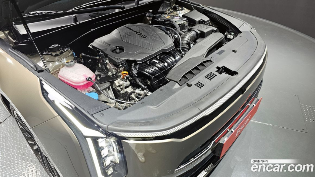 Kia K8 2.5 Gasoline 2WD, 2025