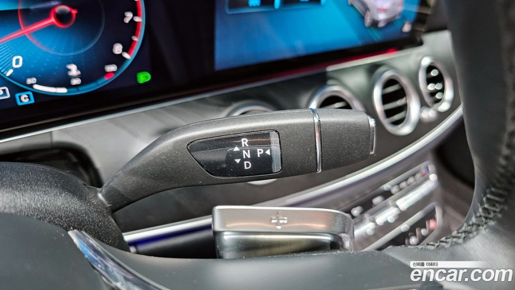 Mercedes-Benz E-Class E250 AMG Line, 2023
