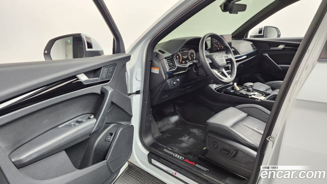Audi Q5 45 TFSI Quattro Premium, 2022