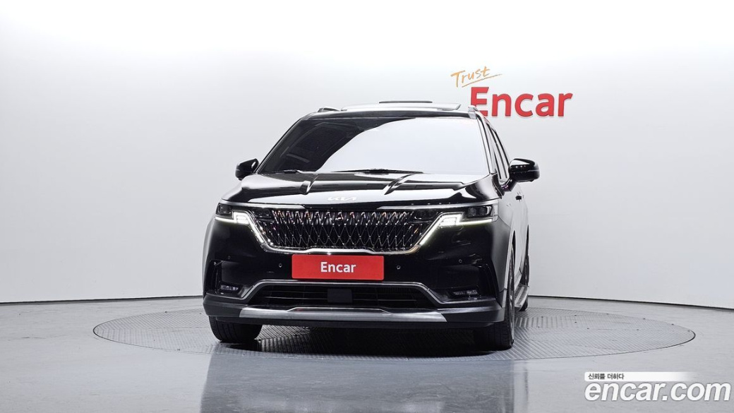 Kia Carnival 7-Seater Signature, 2022
