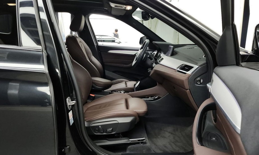BMW X1 xDrive 20i M Sport, 2022