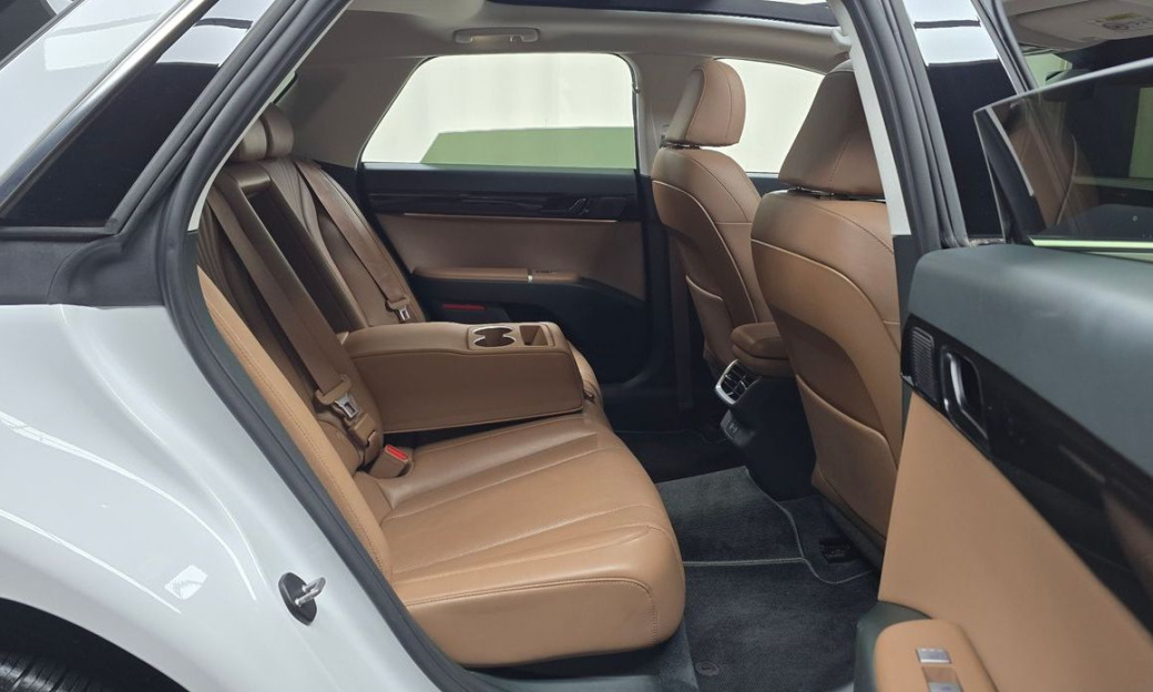 Hyundai Grandeur 2,5 Gasoline 2WD, 2023
