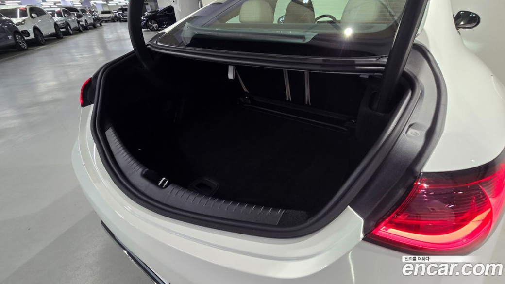 Mercedes-Benz CLE-Class CLE200 Coupe, 2026