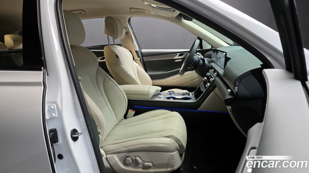 Genesis GV80 2.5T Gasoline 2WD, 2025