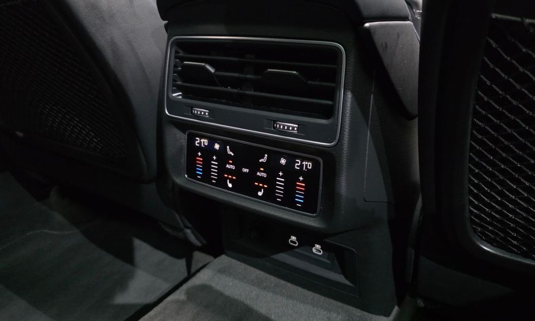 Audi Q7 55 TFSI Quattro Premium, 2022