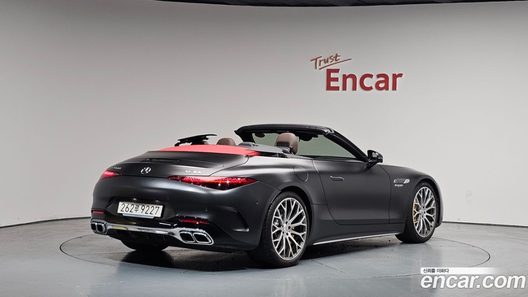 Mercedes-Benz SL-Class AMG SL63 4MATIC+, 2024