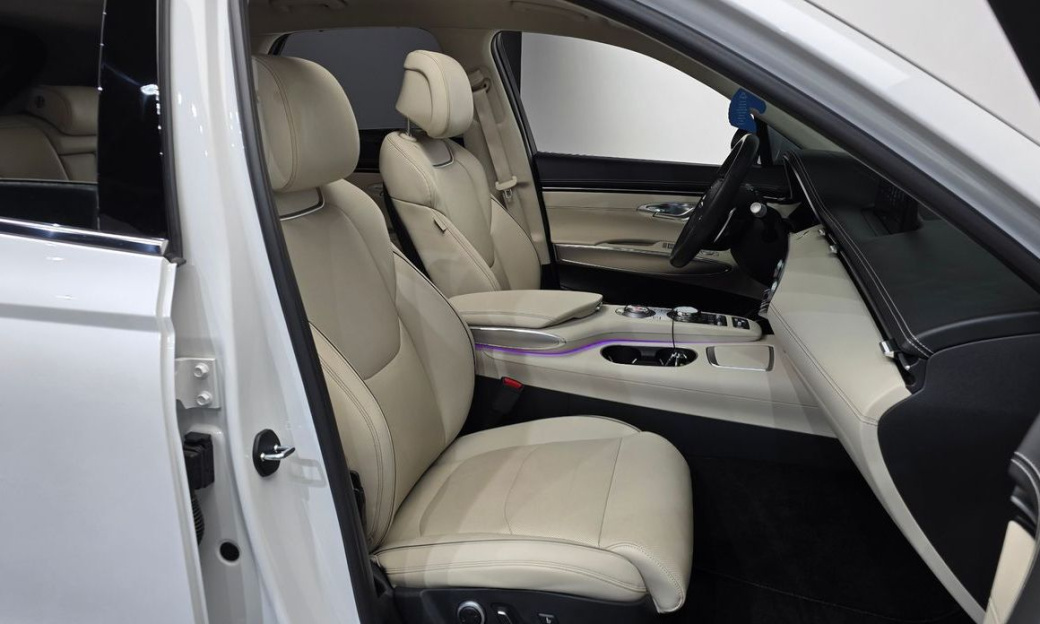Genesis GV70 2.5T Gasoline AWD, 2023