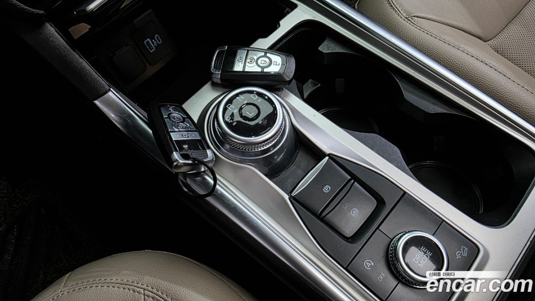 Ford Explorer 2.3 LimIted 4WD, 2021