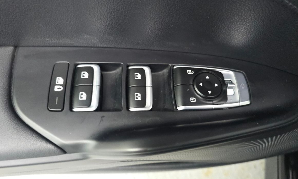 Kia K5 2.0, 2023