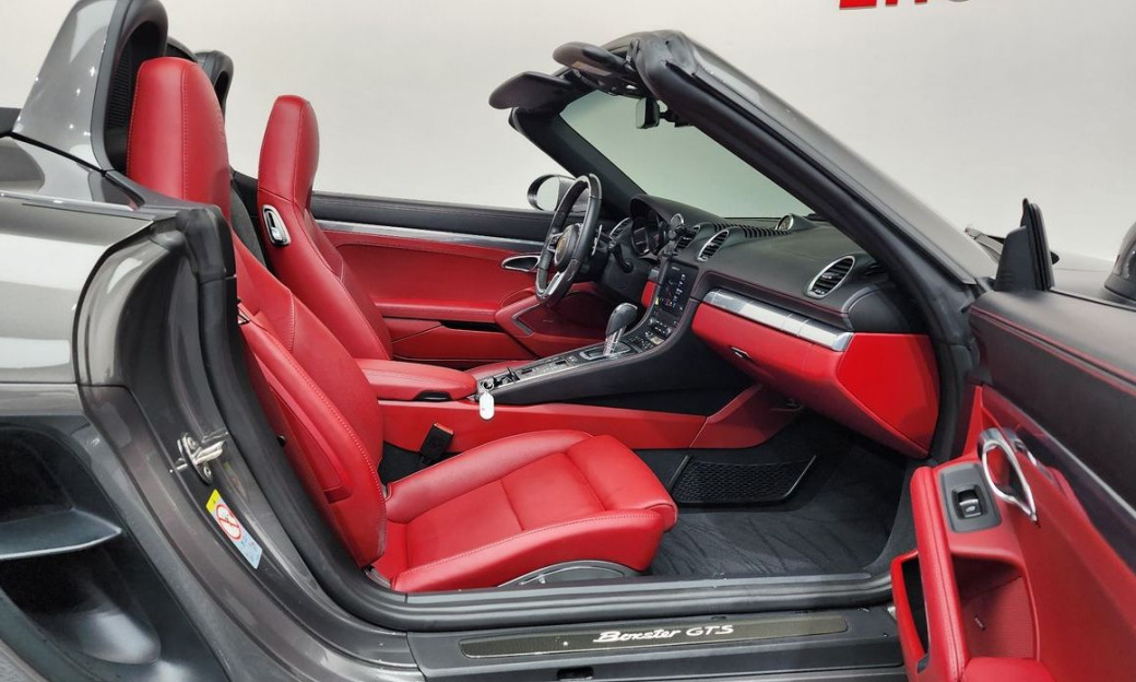 Porsche 718 4.0 GTS, 2022