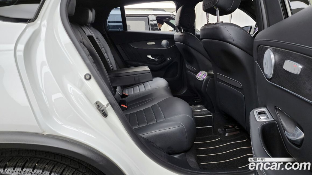 Mercedes-Benz GLC-Class GCL300 4MATIC Coupe, 2023