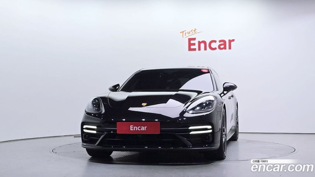 Porsche Panamera 4.0 GTS, 2023
