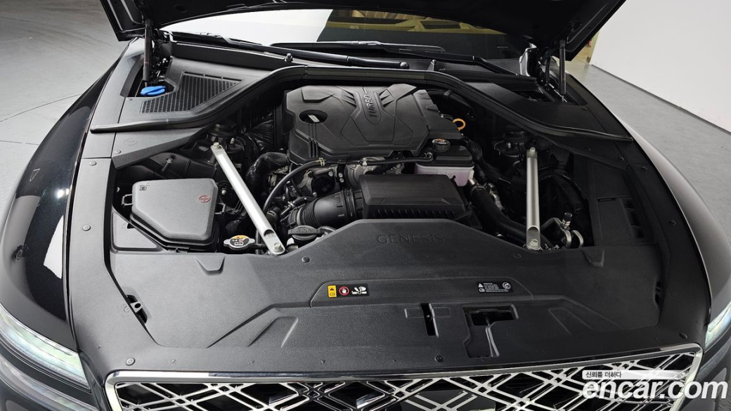 Genesis G80 Gasoline 2.5 Turbo AWD, 2025