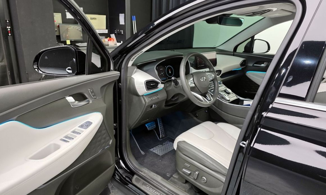Hyundai Santafe Gasoline 2.5T 4WD, 2023