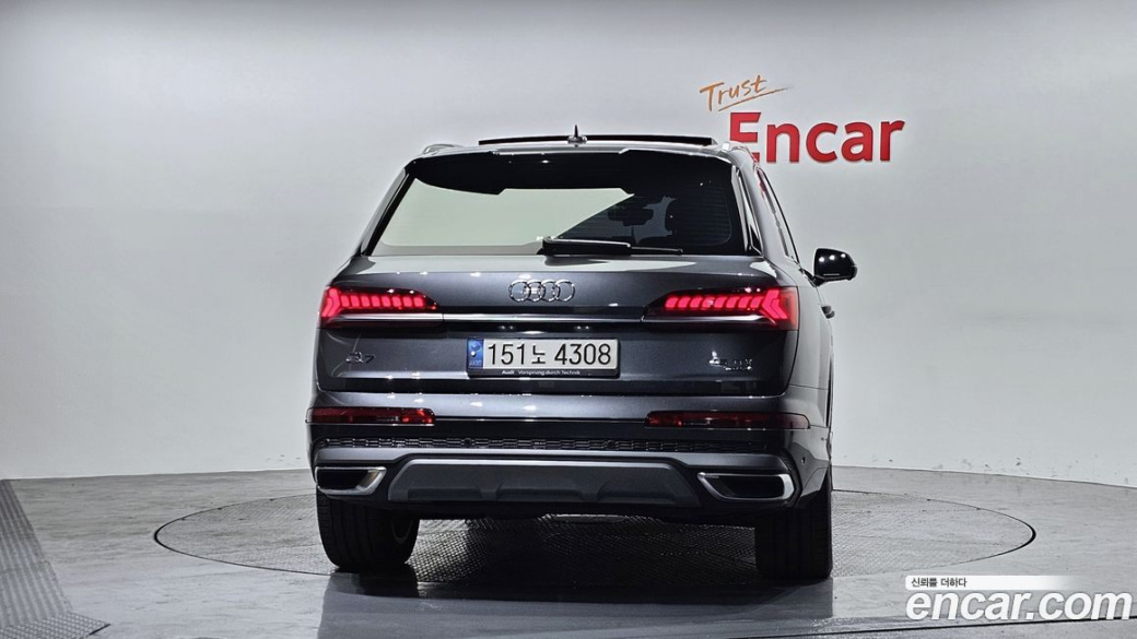 Audi Q7 45 TDI Quattro Premium, 2022