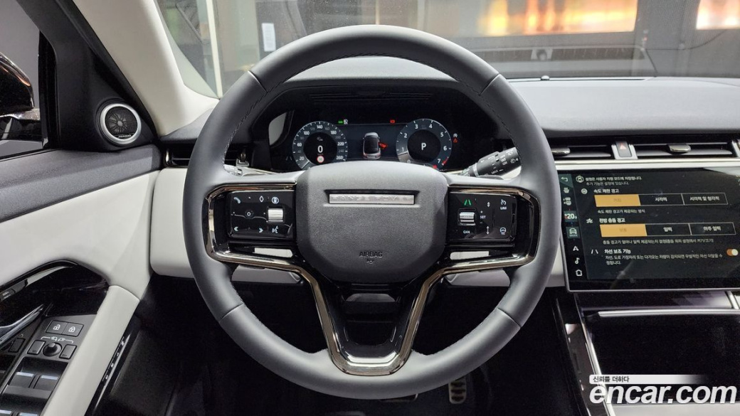 Land Rover Range Rover Evoque P250 Dynamic SE, 2024