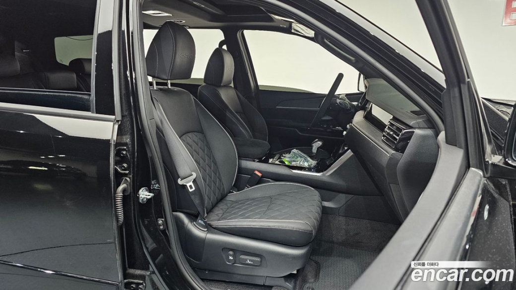 Kia Mohave Diesel 3.0 4WD 7-Seater, 2023