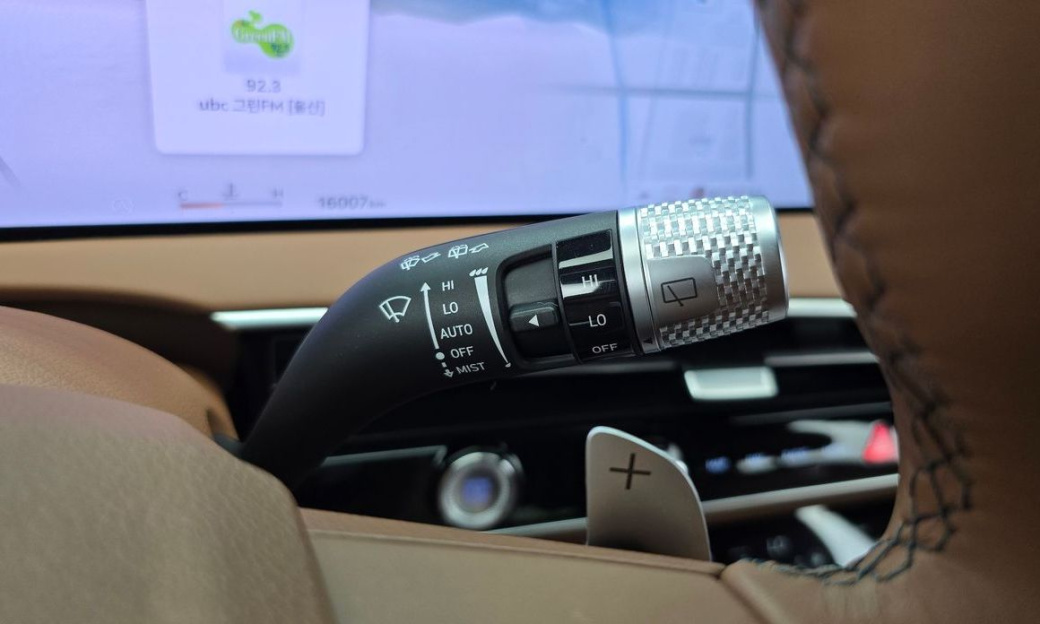 Genesis GV70 2.5T Gasoline 2WD, 2025