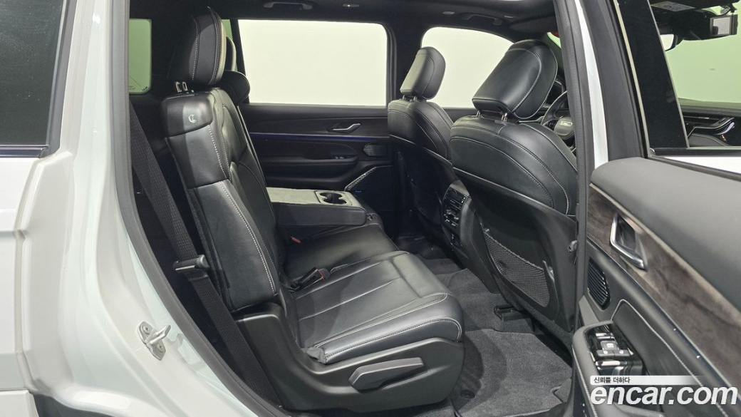 Jeep Cherokee L 3.6 Overland, 2022