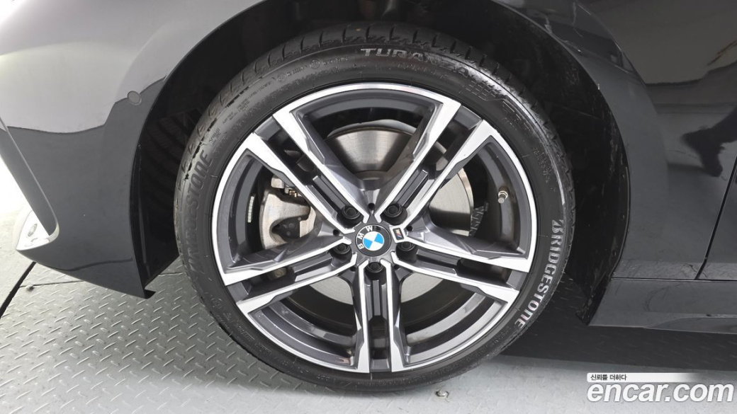 BMW 1-Series 120i M Sports, 2024
