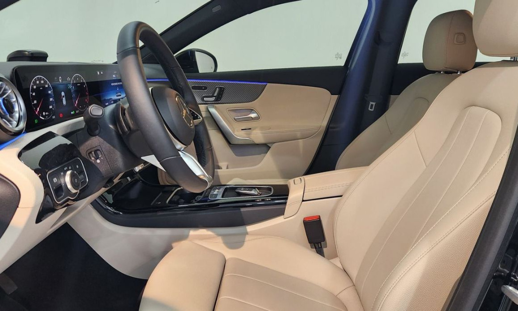 Mercedes-Benz A-Class A220 Hatchback, 2024