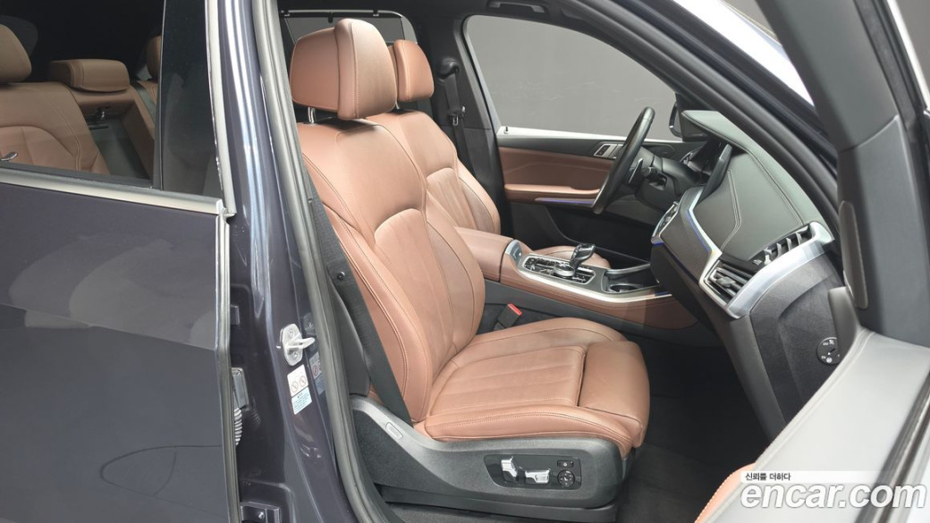 BMW X5 xDrive 40i M Sport, 2021