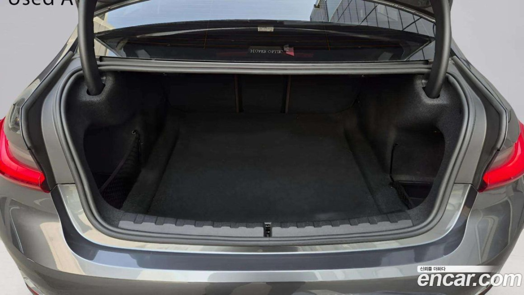BMW 3-Series 320d Luxury, 2022