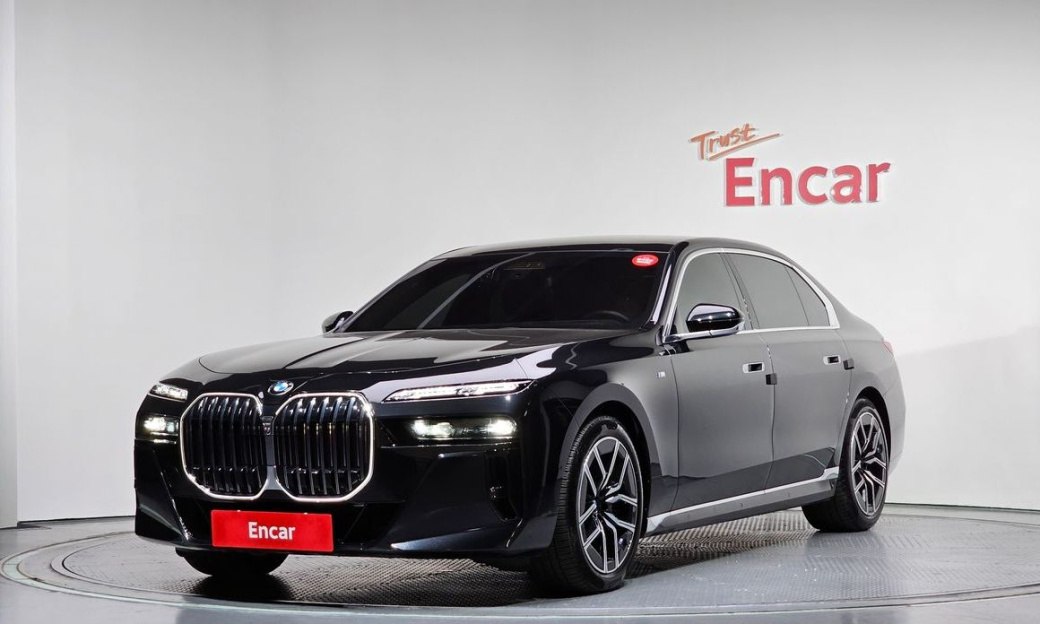 BMW 7-Series 740i xDrive M Sport Limited, 2024