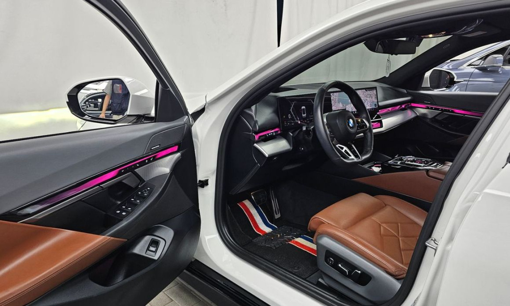 BMW 5-Series 530i xDrive M Sport, 2024