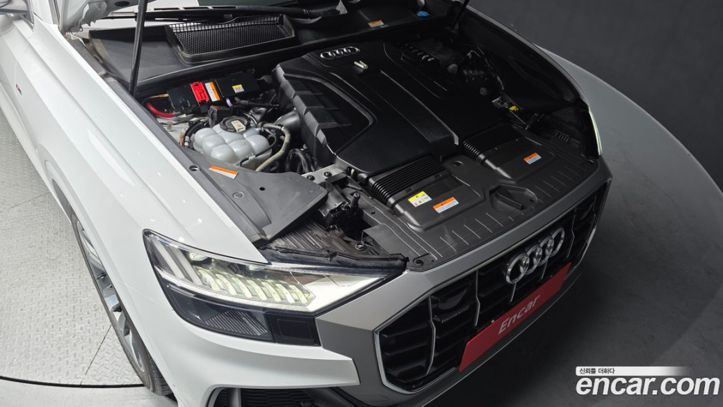 Audi Q8 50 TDI Quattro Premium, 2022