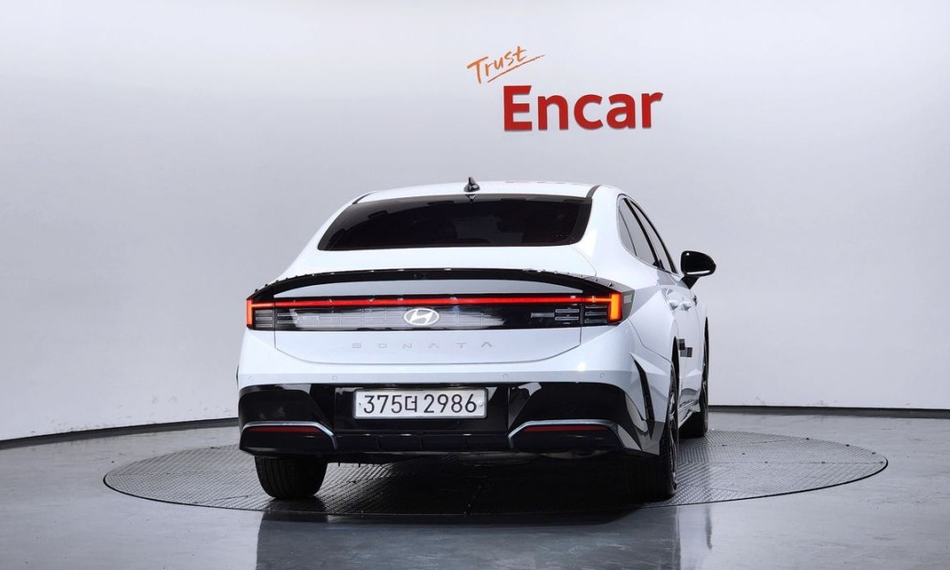 Hyundai Sonata 2.0, 2024