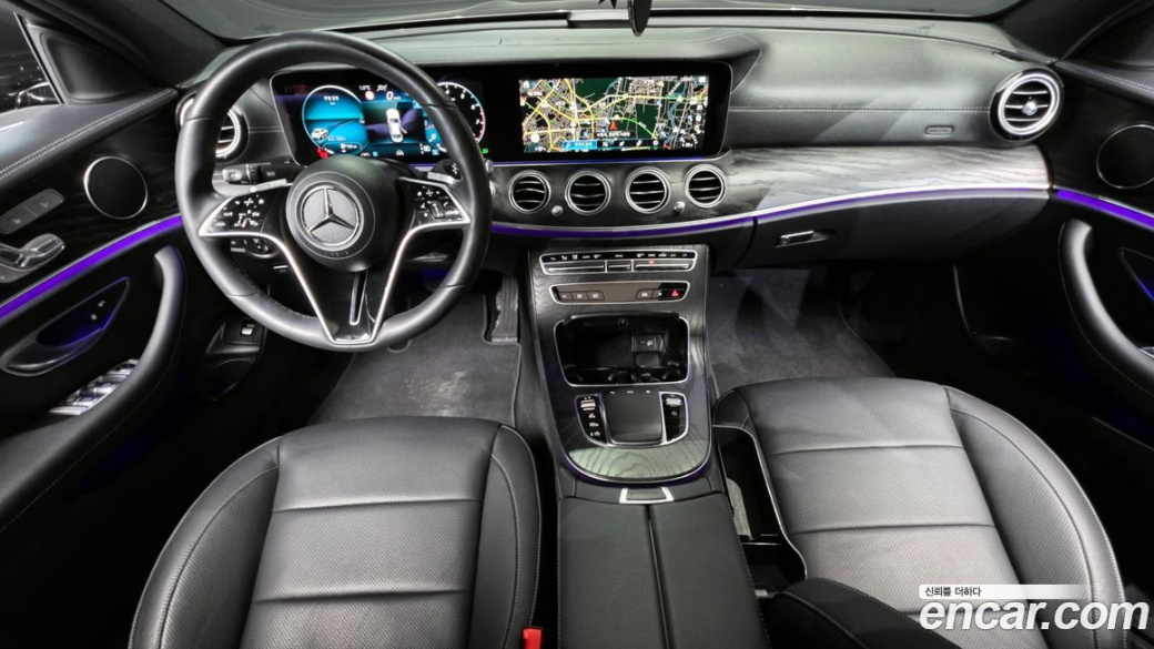 Mercedes-Benz E-Class E250 AMG Line, 2023