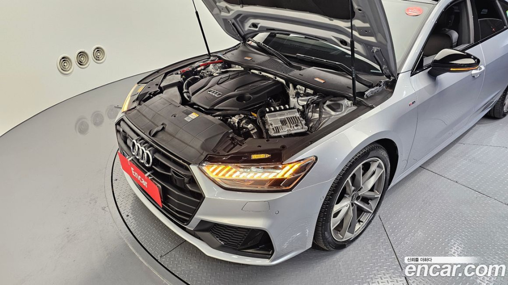 Audi A7 55 TFSI Quattro Premium, 2022