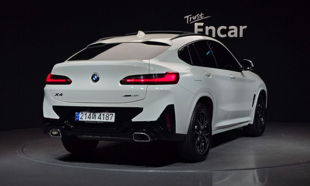 BMW X4 xDrive20i M Sport, 2022