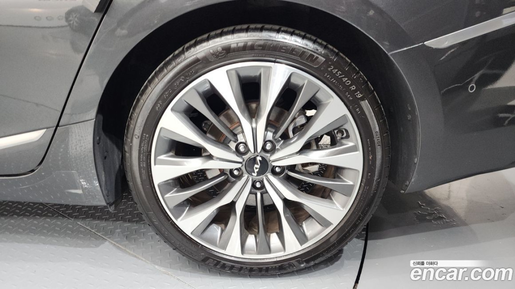 Kia K8 2.5 Gasoline 2WD, 2023