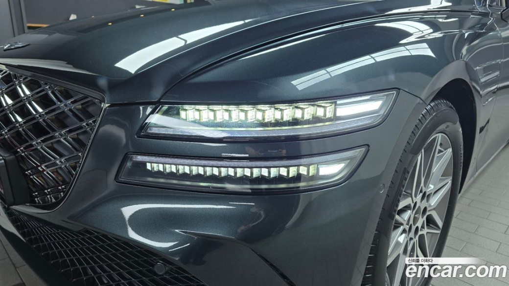 Genesis G80 Gasoline 2.5 Turbo AWD, 2025