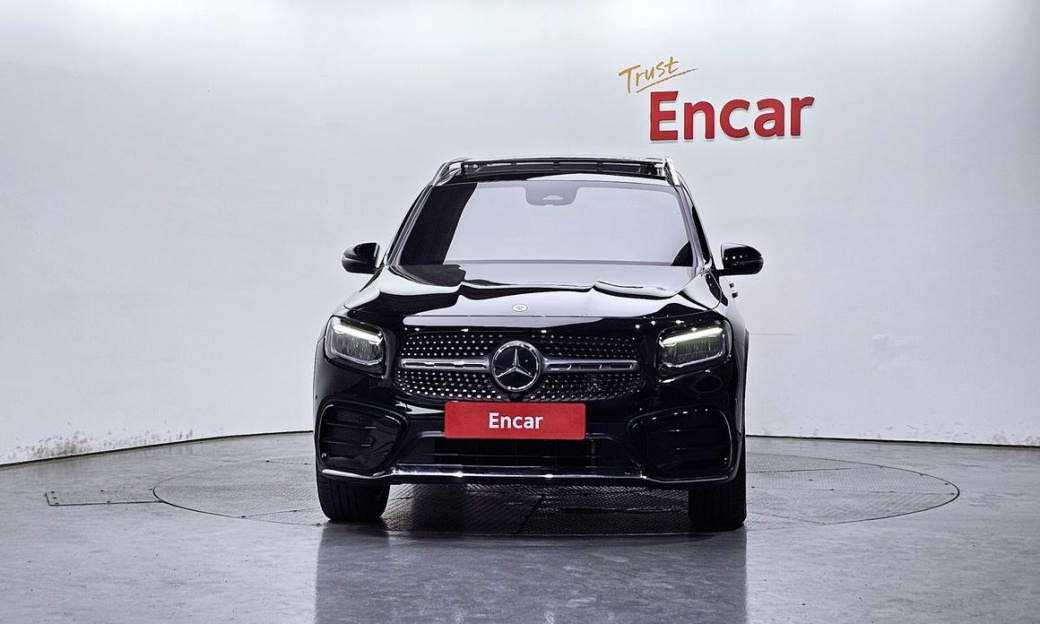 Mercedes-Benz GLB-Class GLB250 4MATIC, 2025