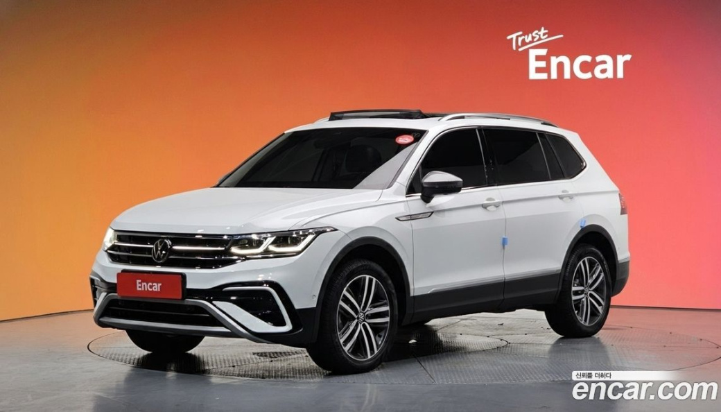Volkswagen Tiguan 2.0 TSI Prestige, 2023