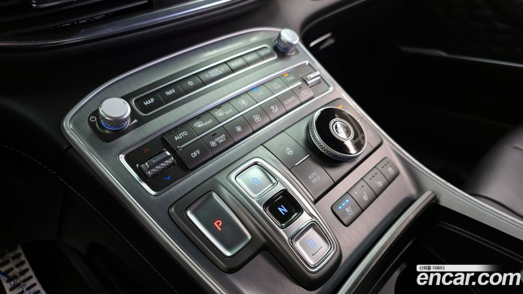 Hyundai Santafe Diesel 2.2 2WD, 2023