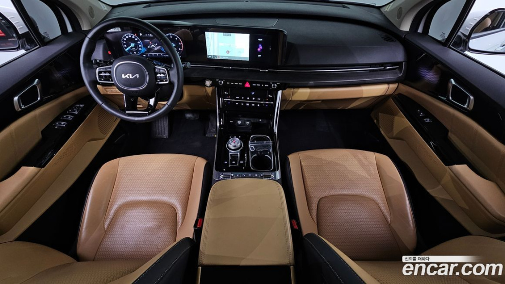Kia Carnival 7-Seater Signature, 2023